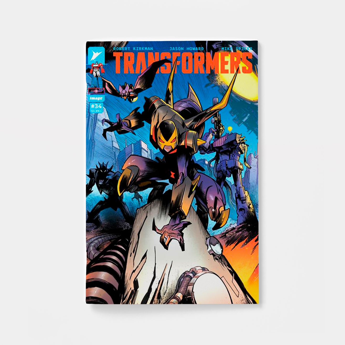 TRANSFORMERS #34 CVR C JASON HOWARD & ANNALISA LEONI CONNECTING VAR