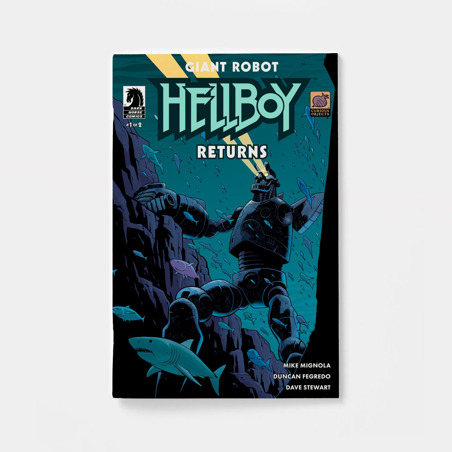 Giant Robot Hellboy Returns #1 (CVR B) (Ben Stenbeck) | presale | 2026-07-22
